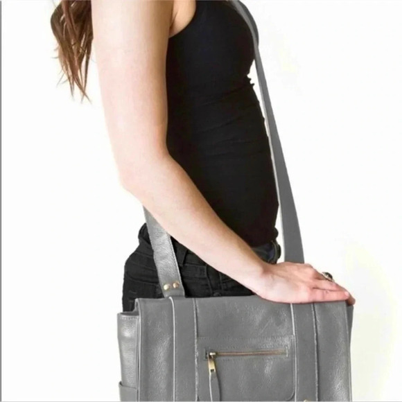 Italian Vereverto LeatherBag - Picture 3 of 11